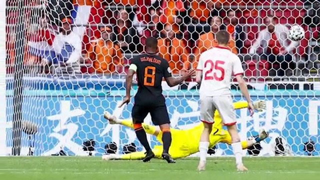 Dinamarca e Áustria juntam-se a Bélgica e Países Baixos nos oitavos