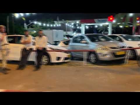 فلسطينيون ينظمون احتجاجًا في حي الشيخ جراح رفضا لتهجير عائلات بالقدس الشرقية