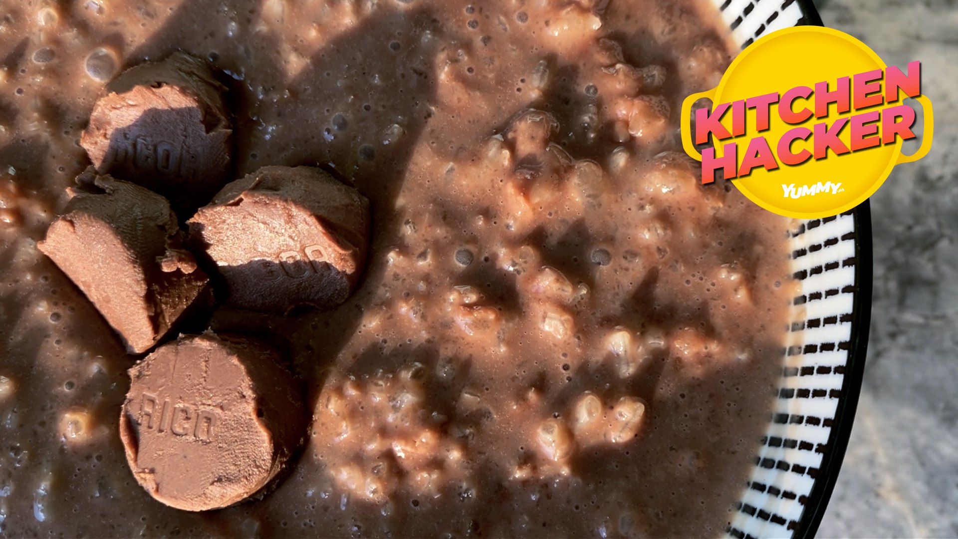 How To Make Champorado Using Flat Tops | Yummy PH