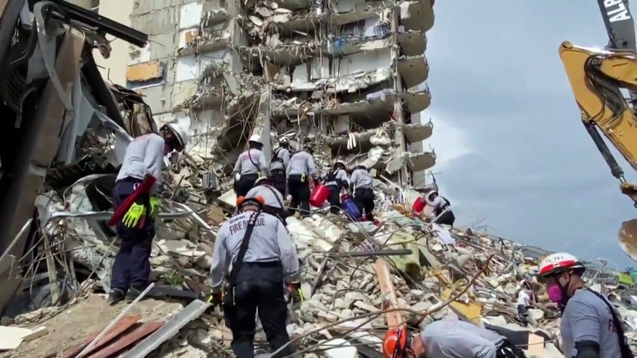 Hauseinsturz in Florida: Zahl der Toten steigt auf neun