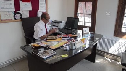 Arşivlediği 3 bin tarihi fotoğrafla yaşadığı kentin görsel hafızası oldu