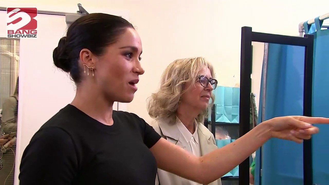 Meghan Markle Snubs Certificate Title