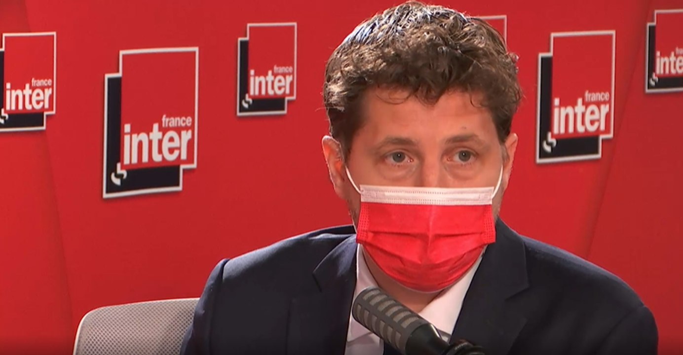 Julien Bayou : "Depuis dimanche, Valérie Pécresse n’a pas eu un mot sur les compétences de la région"