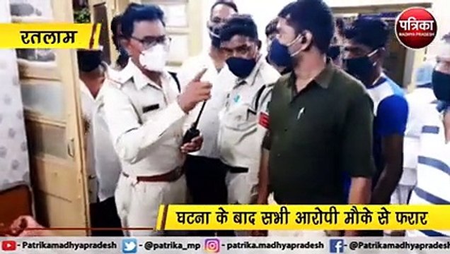 VIDEO: देर रात युवक पर चाकू से हमला,आरोपी फरार