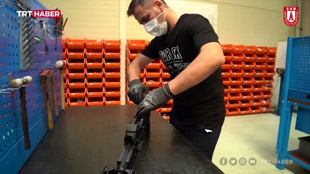 Jandarma'ya makineli tüfek teslimatı