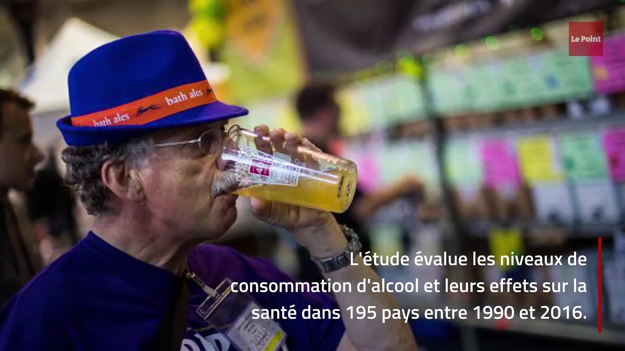 Alcool : une étude démolit « le mythe » du petit verre bon pour la santé