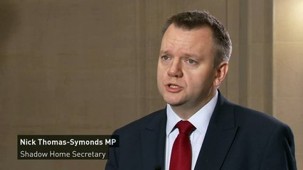 Labour: Government "lurching" into double-jab travel policy