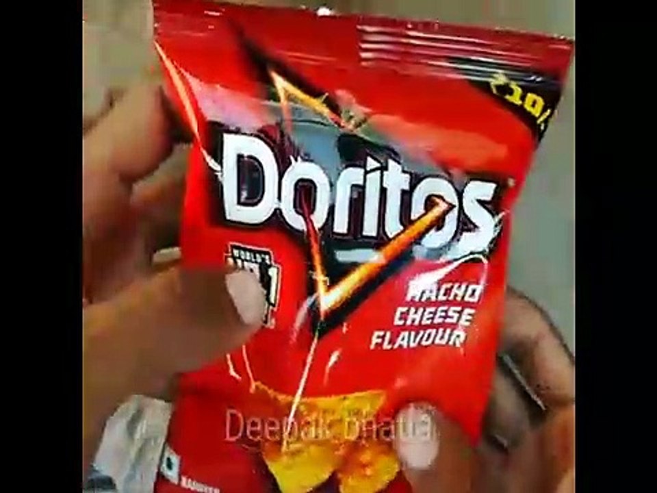 Doritos nacho cheese flavour
