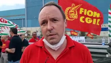 Ex Ilva, lavoratori in piazza a Genova