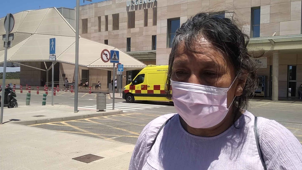 Mariana, la prima de la mujer apuñalada en las 'colas del hambre', explica cómo atacaron a Lili en Cartagena.