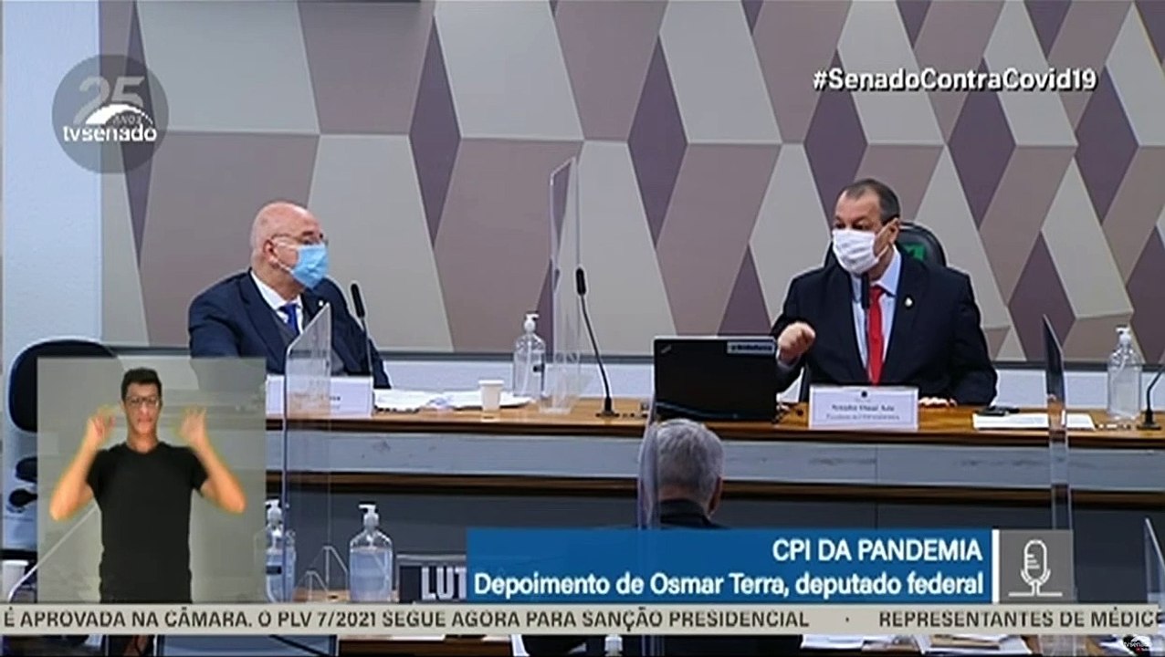 CPI DA COVID (22/6): Aziz rebate Osmar Terra e diz que crise em Manaus envolveu "pitaqueiros e charlatões"