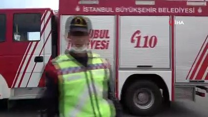 Hadımköy’de kamyonet ile otomobil çarpıştı: 2 yaralı