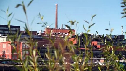 Vrai ou fake : comment expliquer la forte propagation du variant Delta au Royaume-Uni ?