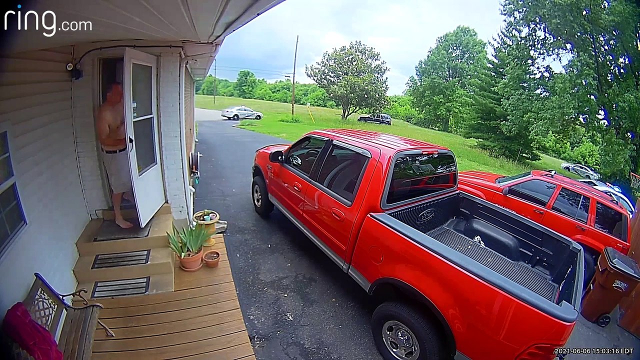 Cops Chase SUV Through Yard