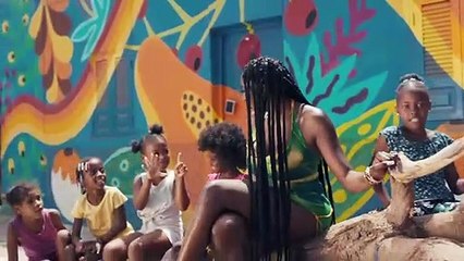 Aya Nakamura's Hit Song 'Bobo' 🎶