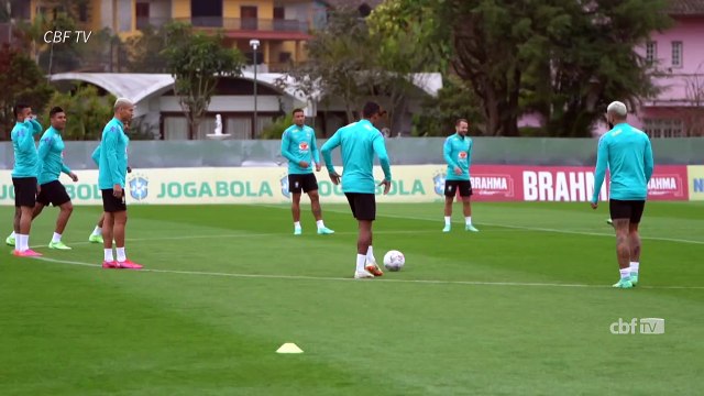 Colombia busca con Brasil el pase a cuartos de final, Ecuador pone a prueba a Perú