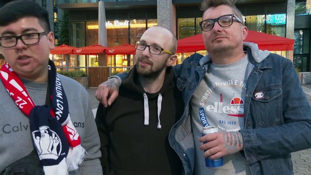 English Football Fans React to England Beating Czech Republic at Euro 2020 ｜Raheem Sterling