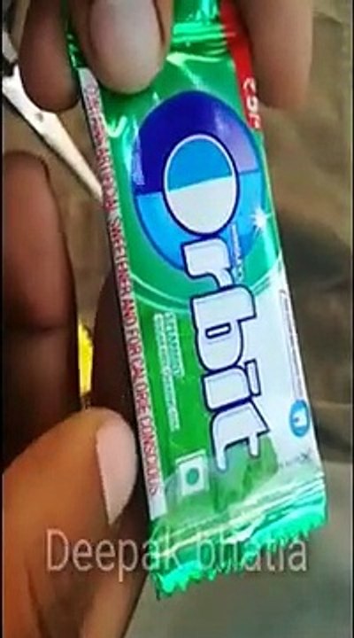 Wrigleys Orbit Spearmint and lemon flavour chewing gum