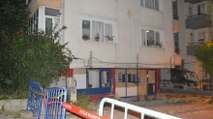 İstanbul’da gece saatlerinde kolonları çatlayan bina boşaltıldı
