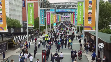 Covid-19: Polónia impõe quarentena a viajantes do Reino Unido