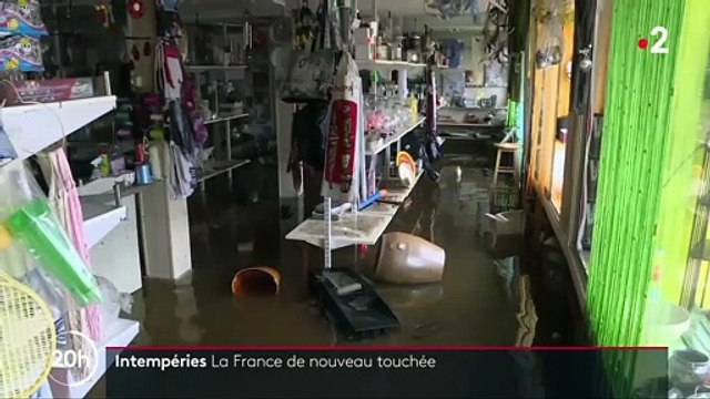 Les images spectaculaires des orages à travers la France en ce 22 juin avec de nombreuses inondations et des crues
