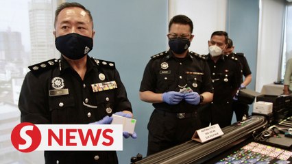 Cops nab scammer who allegedly conned e-wallet providers