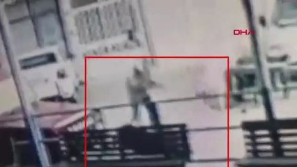 Bahçe duvarı nedeniyle tartıştığı komşusunu öldürdü