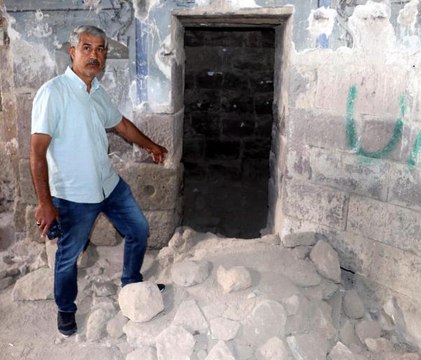 Son Dakika | KAYSERİ'DE DEFİNECİLER, TARİHİ KİLİSEYİ KAZARAK TAHRİP ETTİ