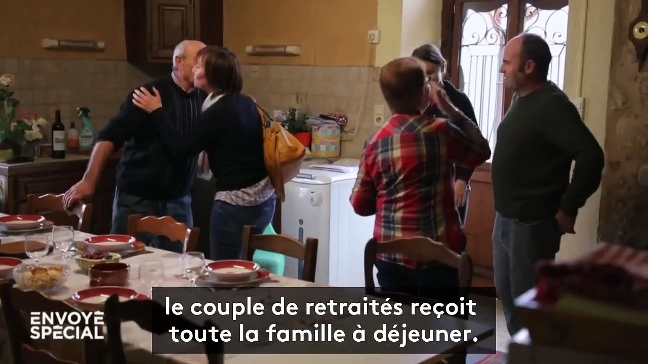 "Ça nous permet d'oublier la précarité de nos retraites" : quand un couple d'anciens agriculteurs reçoit ses enfants à déjeuner