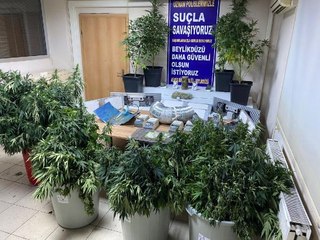 BEYLİKDÜZÜ'NDE DENİZ MANZARALI VİLLA, UYUŞTURUCU SERASI ÇIKTI