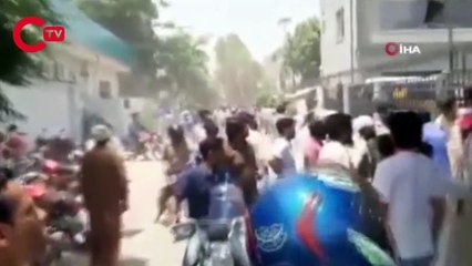 Pakistan’da patlama: 2 ölü, 17 yaralı