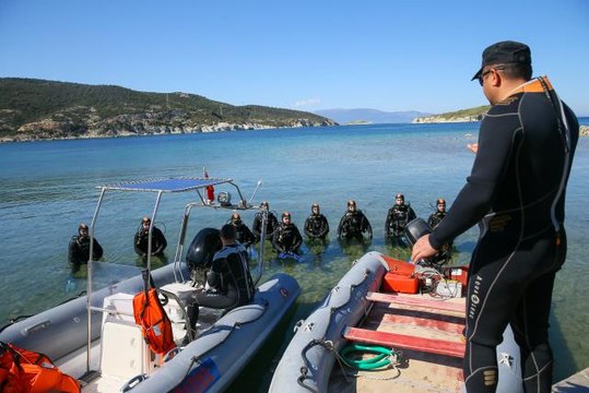Jandarmanın seçkin komandoları zorlu görevler için zorlu eğitimlerden geçiyor (2)