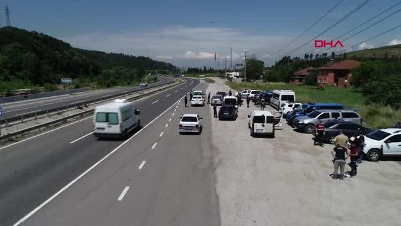 DÜZCE'DE "HUZURLU SOKAKLAR VE NARKOTİK SUÇLAR" UYGULAMASI