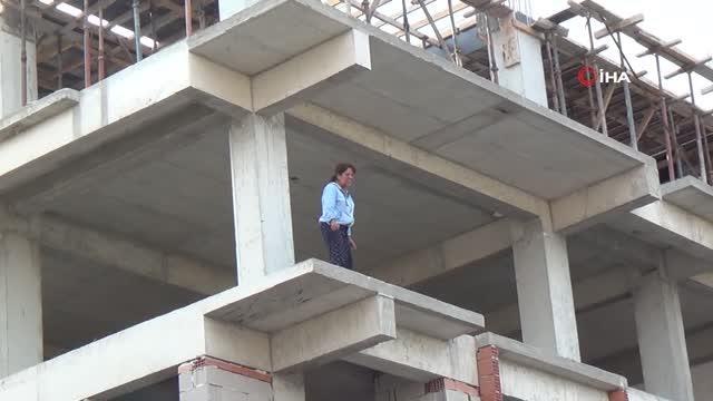 İntihar teşebbüsünde olay yeri çekim alanına döndü, cep telefonunu alan olay yerine koştu