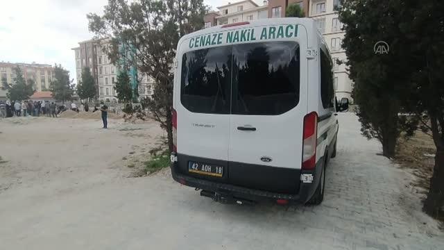 Suriyeli ailenin kaldığı evde çıkan yangında ölen 3 çocuğun cenazesi toprağa verildi