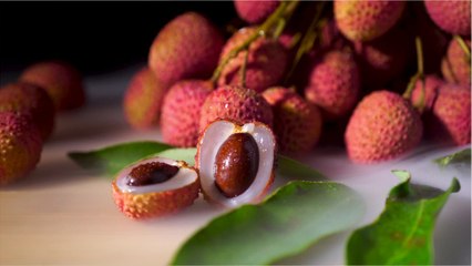 Here Are Five Surprising Benefits of Lychees