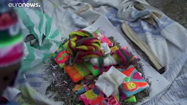 Ritos y ofrendas milenarios para recibir el Año Nuevo Andino 5529 en Bolivia