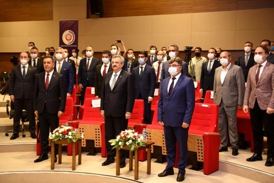 Milli Savunma Bakanlığı Bakan Yardımcısı Dere: Hedefimiz savunma sanayindeki yüzde 70 olan yerlilik oranını yüzde 90-95'lere seviyelerine çıkartarak...