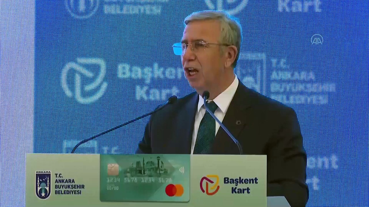 ANKARA - Ankara Büyükşehir Belediyesinin 'Başkent Kart'ı törenle tanıtıldı (2)