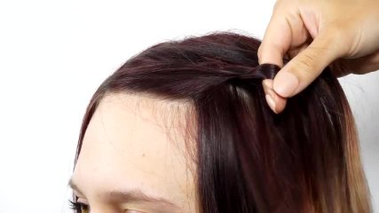 Wasserfallzopf flechten: Einfache Anleitung im Video