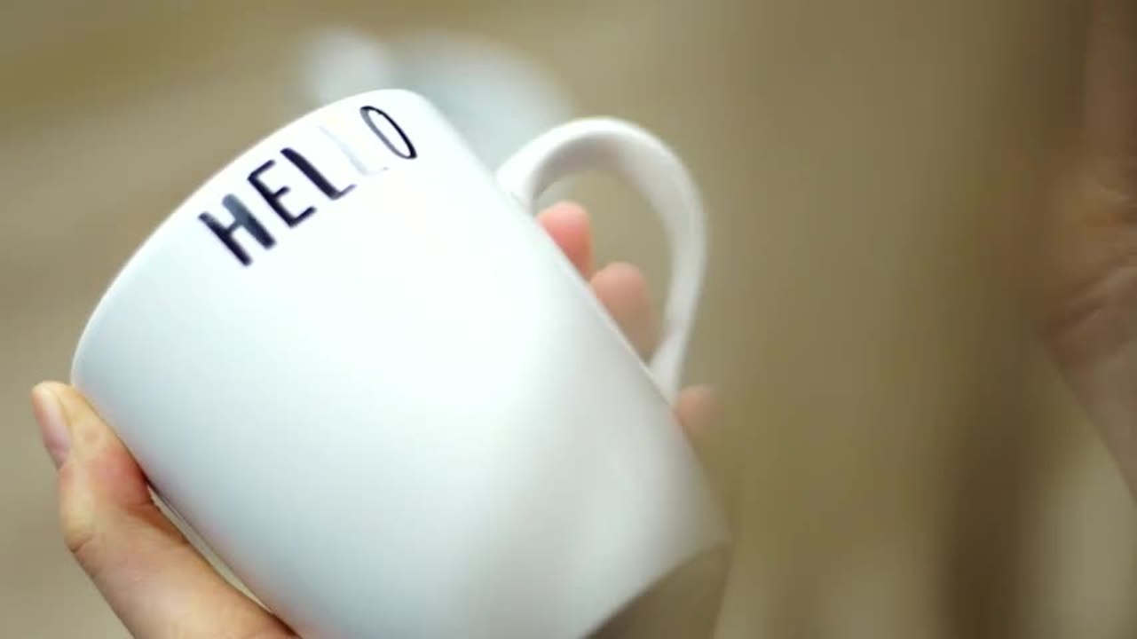 So einfach kannst du deine individuelle Tasse selber machen!