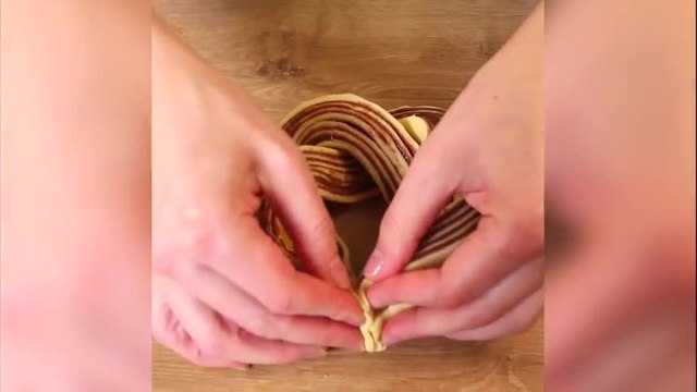 Blätterteig-Nutella-Kranz: Super einfach und super lecker!