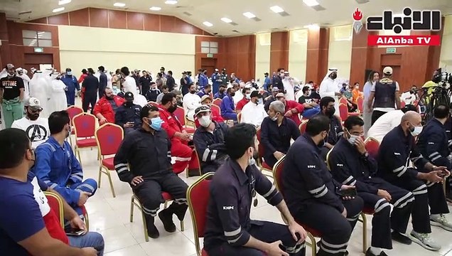 العاملون في القطاع النفطي الخاص نفذوا اعتصاما حاشدا للمطالبة بحقوقهم