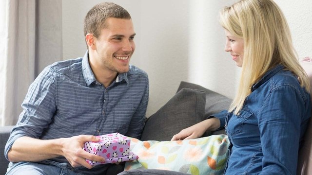 Anzeichen, dass er total verknallt ist