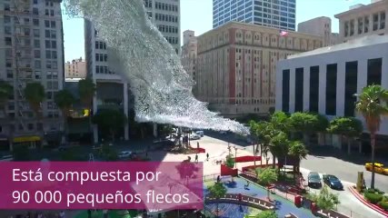 Liquid Shard: la impresionante escultura que sobrevuela Los Ángeles