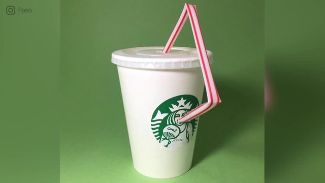 Lo que pueden dar de sí los vasos del Starbucks, ¡son geniales!