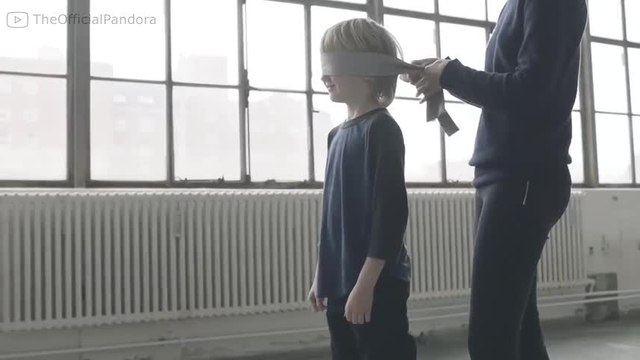 ¿Te reconocerían tus hijos aunque tuviesen los ojos vendados