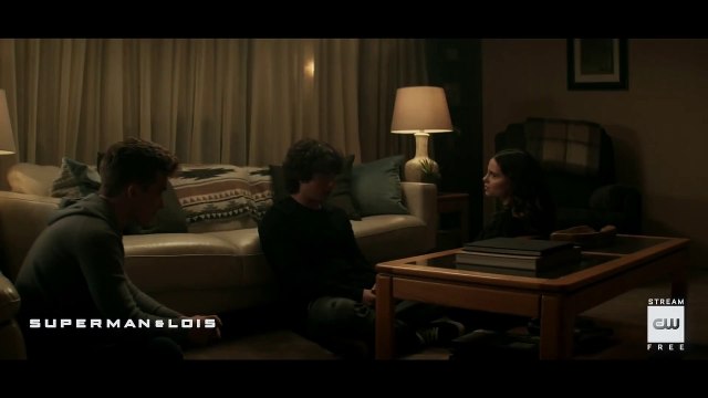 Superman & Lois 1x11 Sneak Peek A Brief Reminiscence In-Between Cataclysmic Events (2021)
