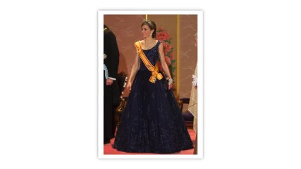 Repasamos los looks de Letizia en su visita a Japón