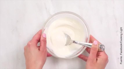 Cena ligera y sana: ¡ensalada con pollo y arándanos!